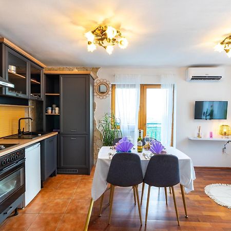 Olive Garden House In Zrnovnica With A View & Bbq Villa Dış mekan fotoğraf